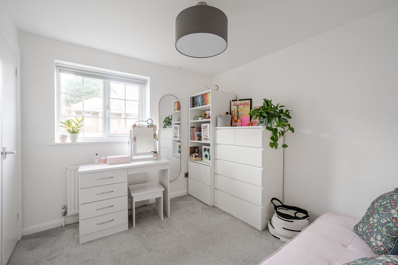 Bedroom- click for photo gallery